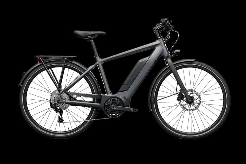 Bicicleta Elétrica Urbana Cinza com Bagageiro PNG fundo transparente